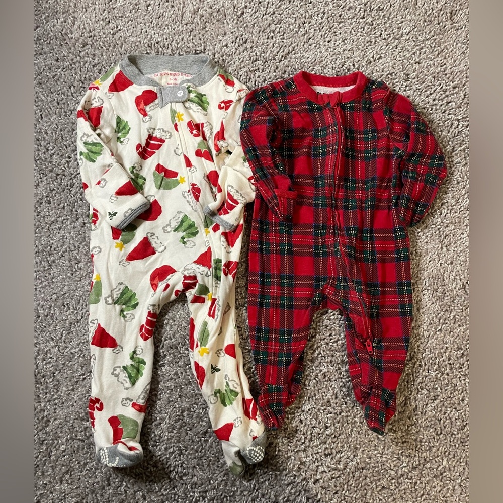 Christmas Pajamas 0-3 Months Burt’s Bees / Old Navy